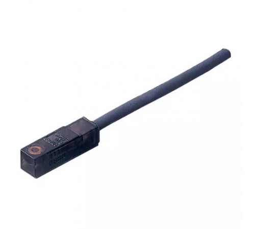 Миниатюрный датчик индуктивный прямоугольный Omron E2S-W11 1M