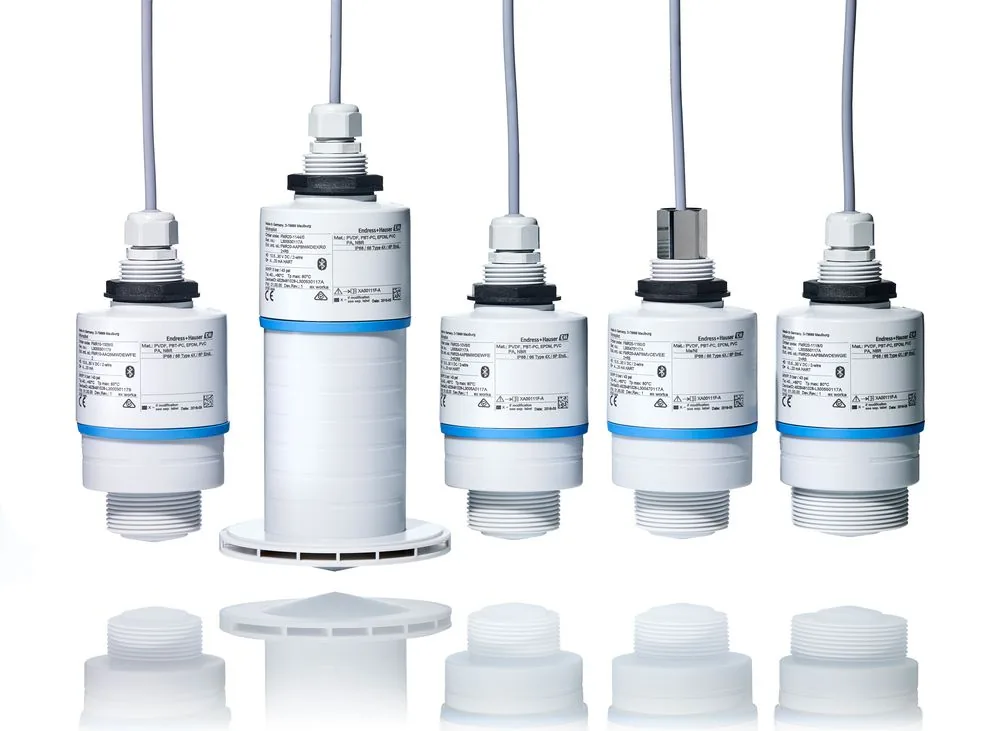 Endress+Hauser FMR20-AAPBMWDEWFE1 (FMR20AAPBMWDEWFE1)